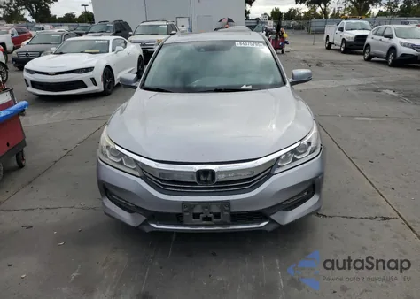 2016 Honda Accord Ex z USA, uszkodzony, nr VIN 1HGCR2F04GA045227